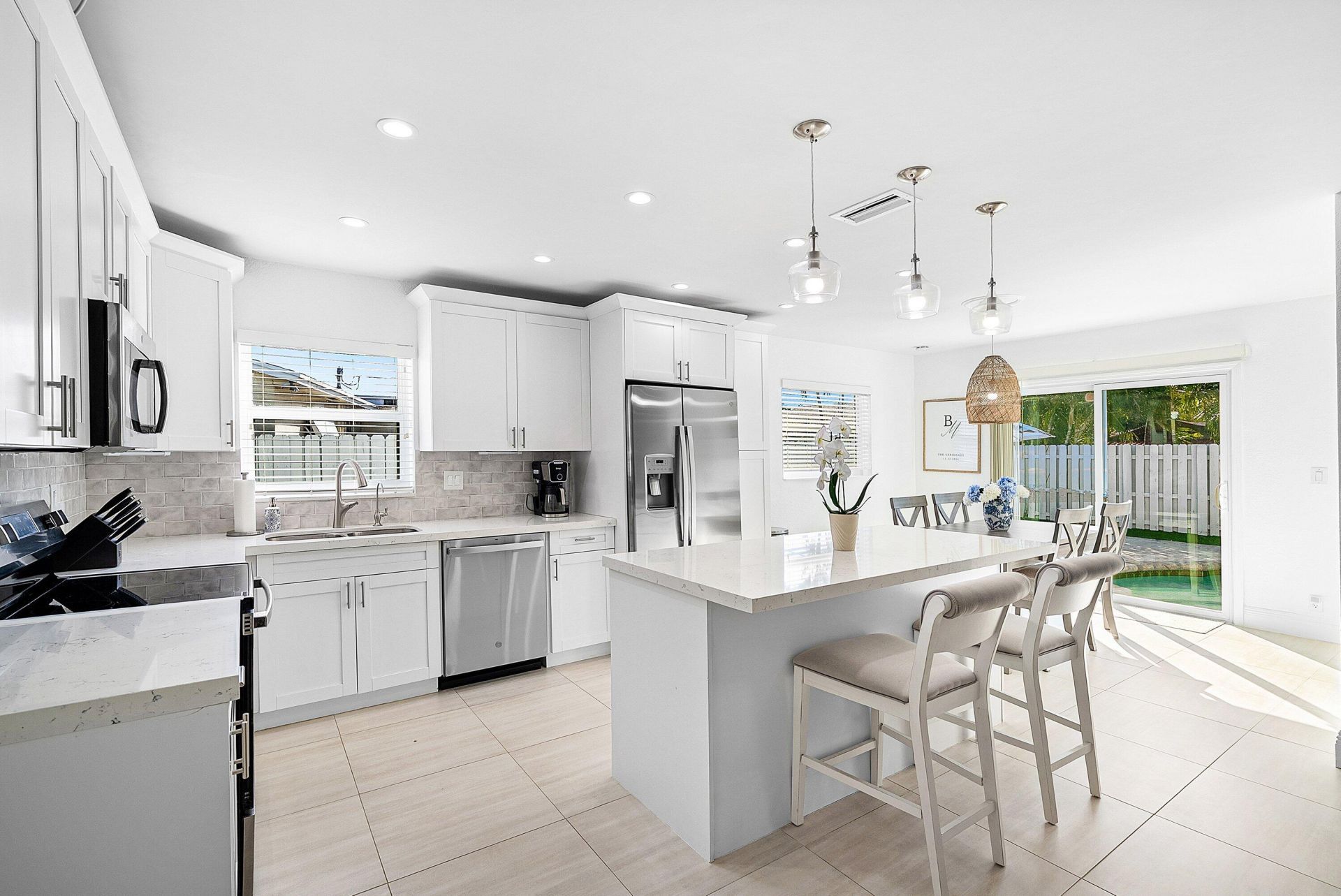 124 Oregon Lane, Boca Raton, FL 33487 Photo