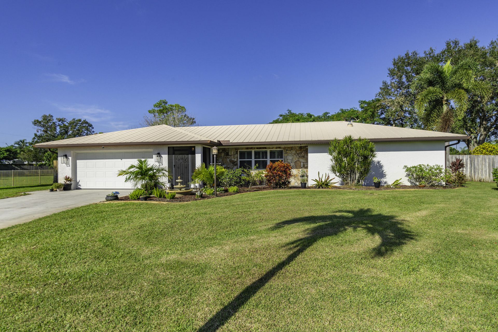 762 SE River Lane, Port Saint Lucie, FL 34983 Photo