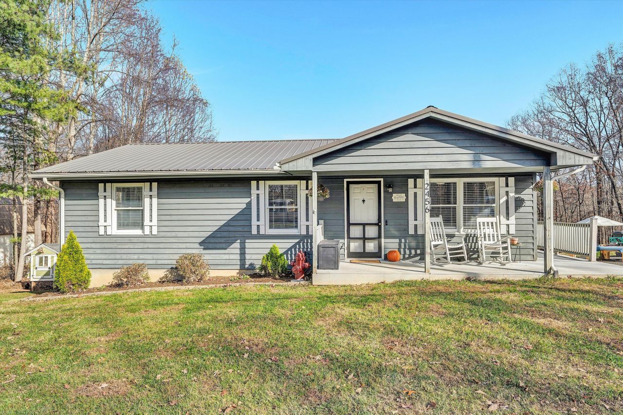 2456 Thomasson Mill Rd, Goodview, VA 24095 Main Photo