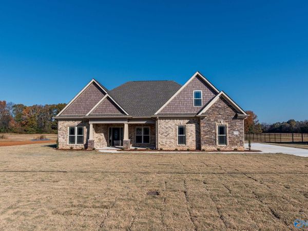 175 Pike Parvin Road, Meridianville, AL 35759