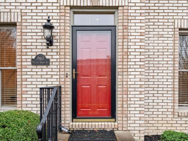 960 Village Green Avenue, Lexington, KY 40509