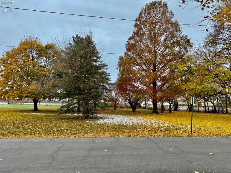 136 Lincoln Street, Lindsey, OH 43442 Photo 2