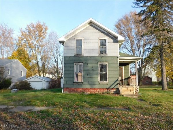386 Washington Street, Conneaut, OH 44030