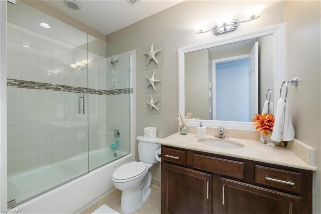 3821 Columbia Ct, Naples, FL 34119 Photo