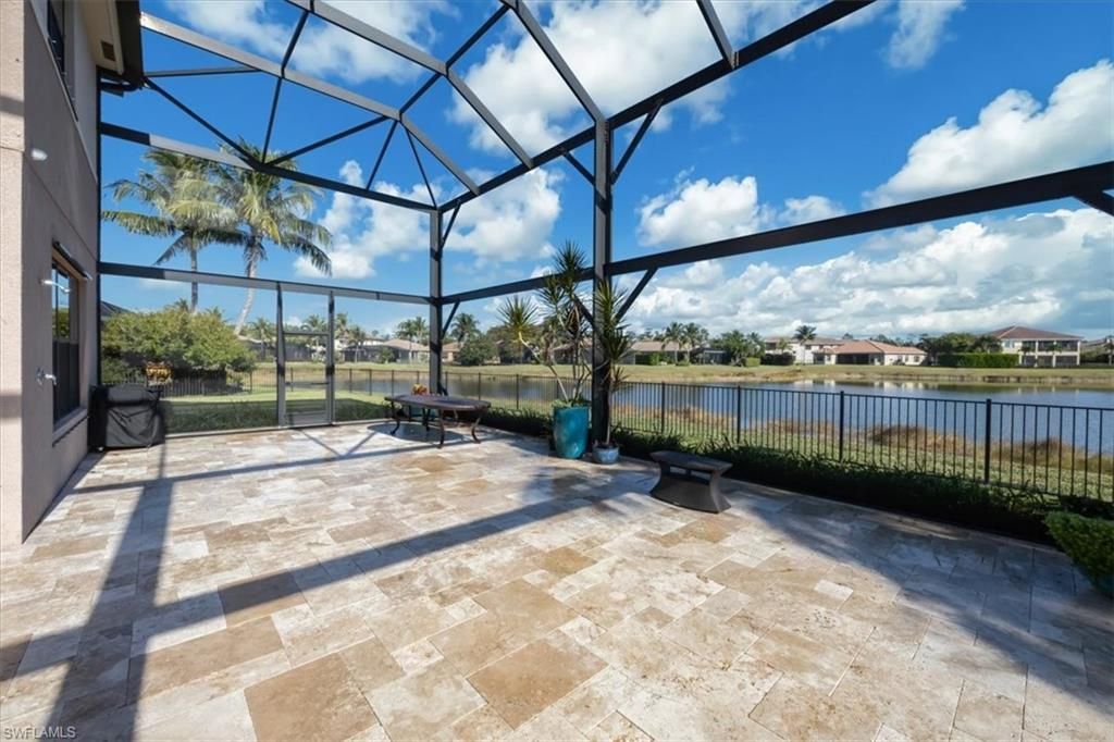 3821 Columbia Ct, Naples, FL 34119 Photo