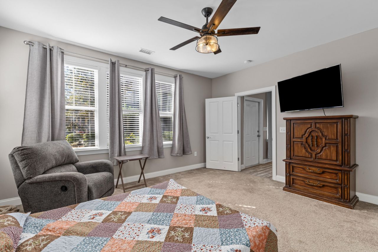 5548 Colonial Chatsworth Circle Photo 12