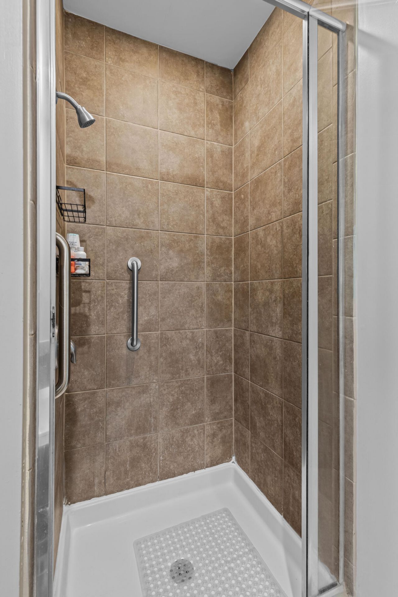 5548 Colonial Chatsworth Circle Photo 18