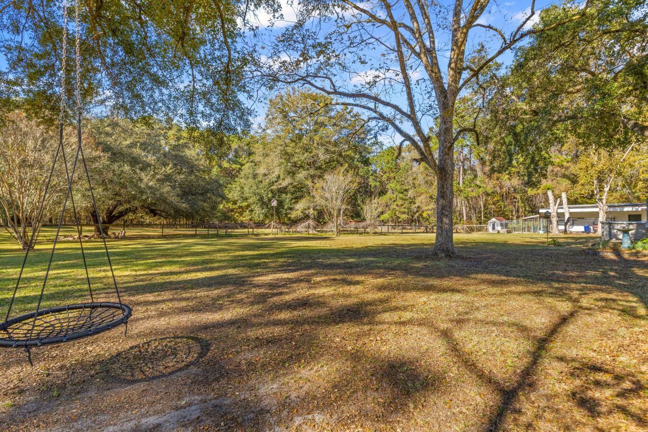 5615 Highway 165 Photo 42