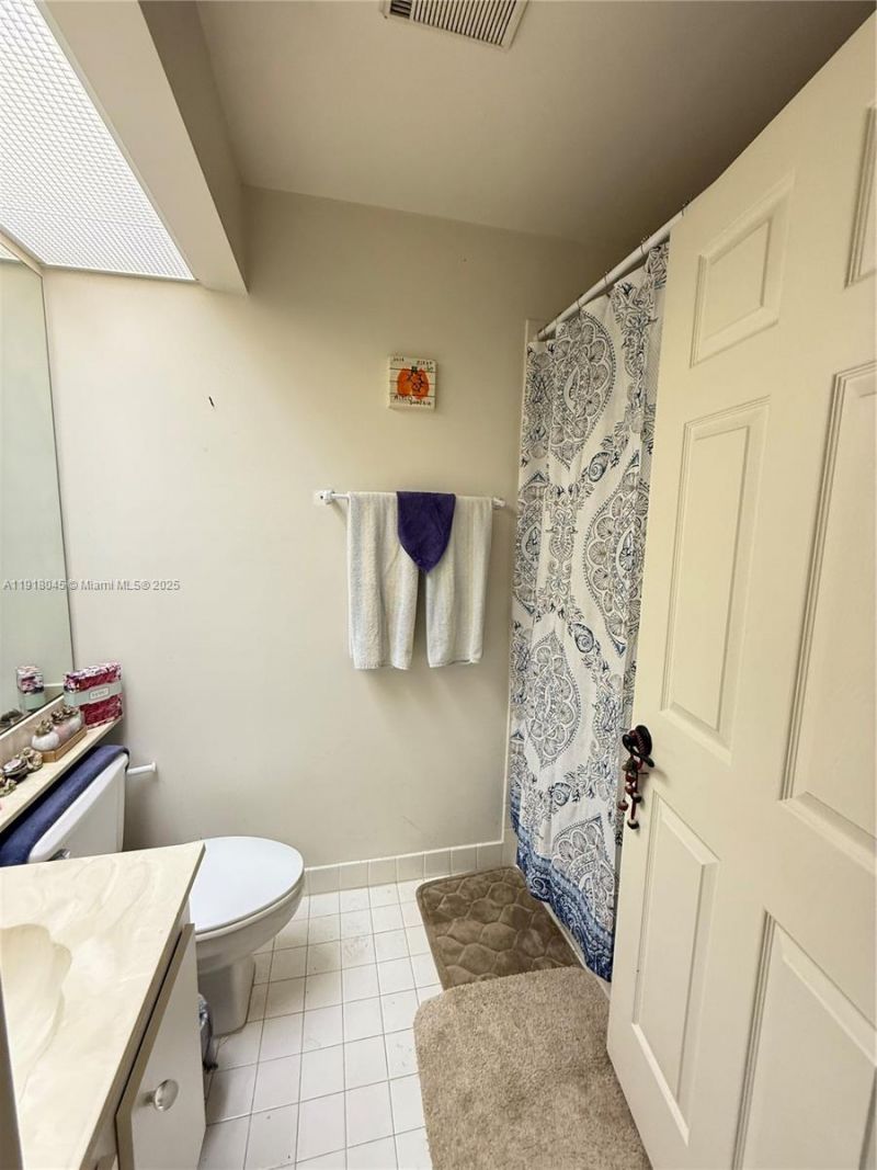 737 SE 22nd Dr, Homestead, FL 33033 Photo