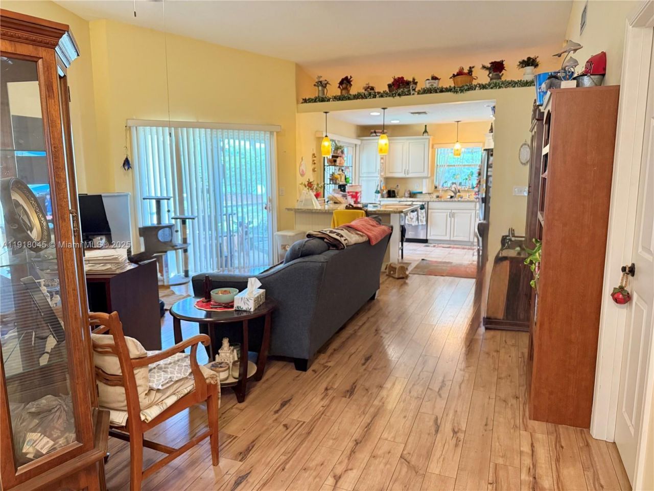 737 SE 22nd Dr, Homestead, FL 33033 Photo