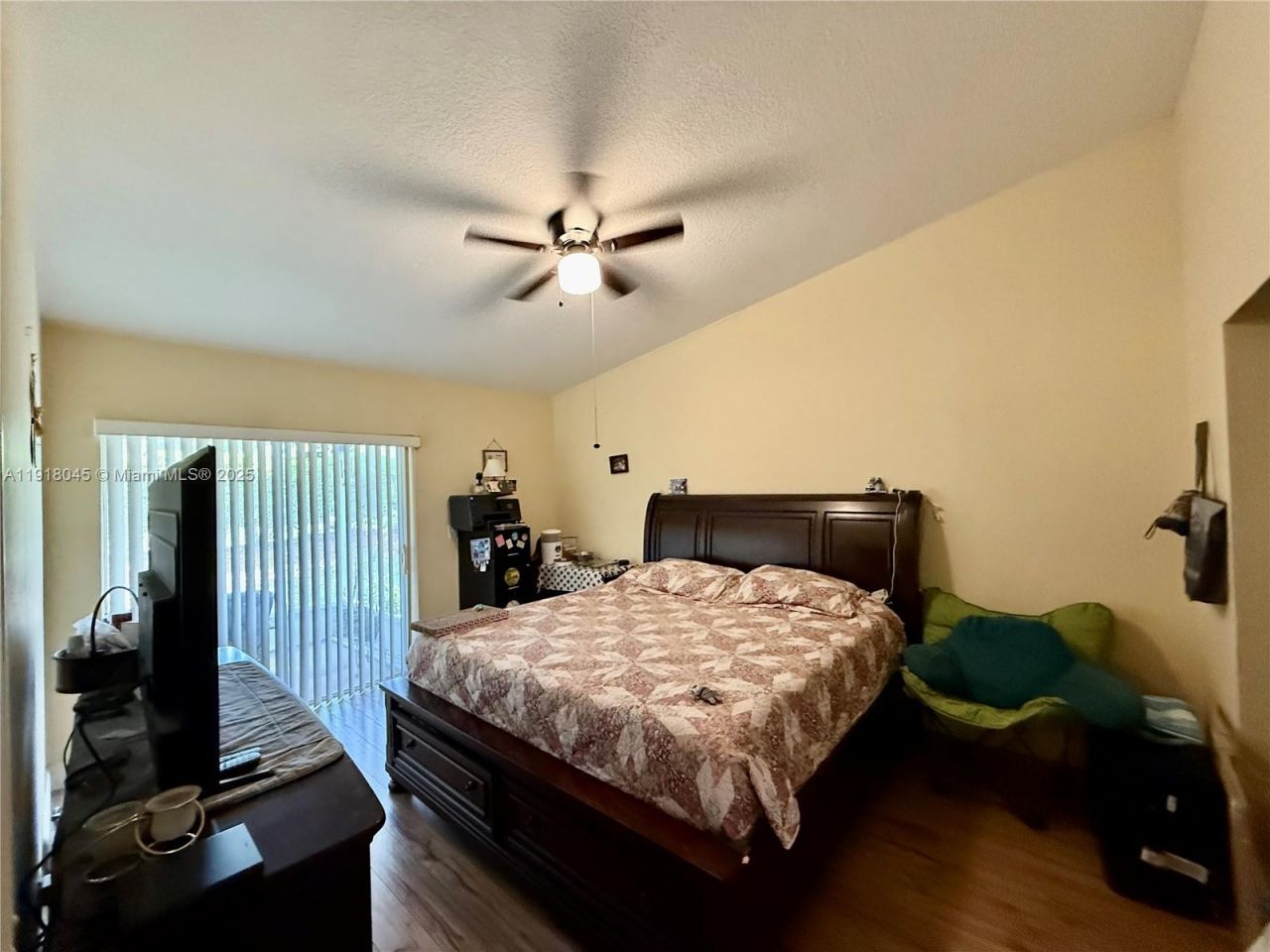 737 SE 22nd Dr, Homestead, FL 33033 Photo