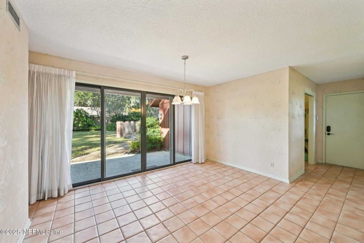 3707 Cathedral Oaks Place S, Jacksonville, FL 32217 Photo