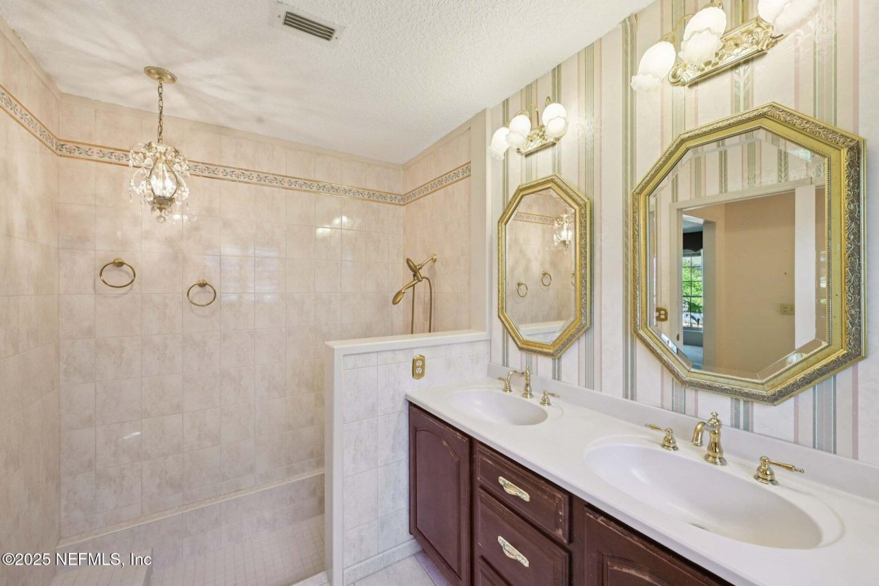 3707 Cathedral Oaks Place S, Jacksonville, FL 32217 Photo