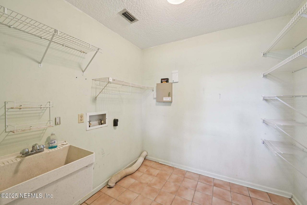 3707 Cathedral Oaks Place S, Jacksonville, FL 32217 Photo