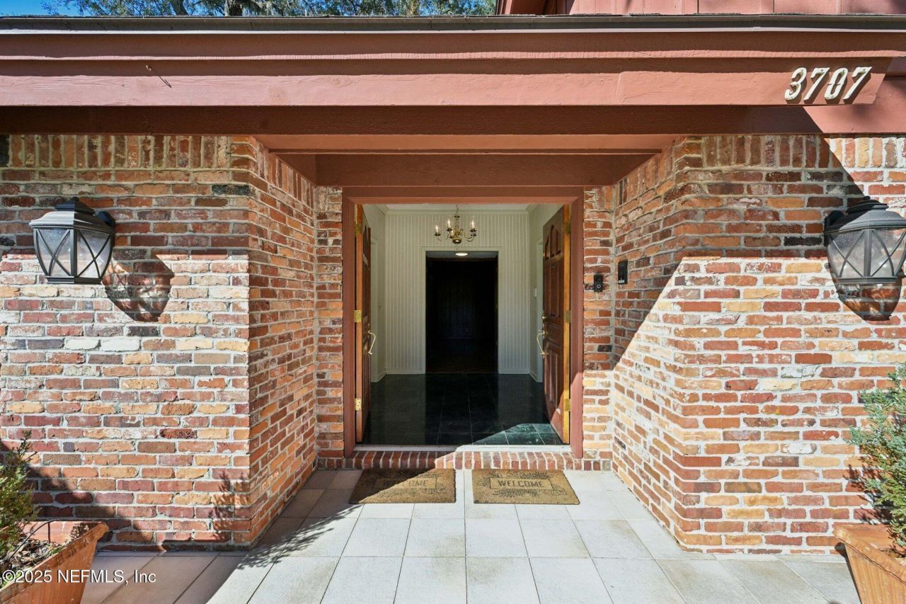 3707 Cathedral Oaks Place S, Jacksonville, FL 32217 Photo