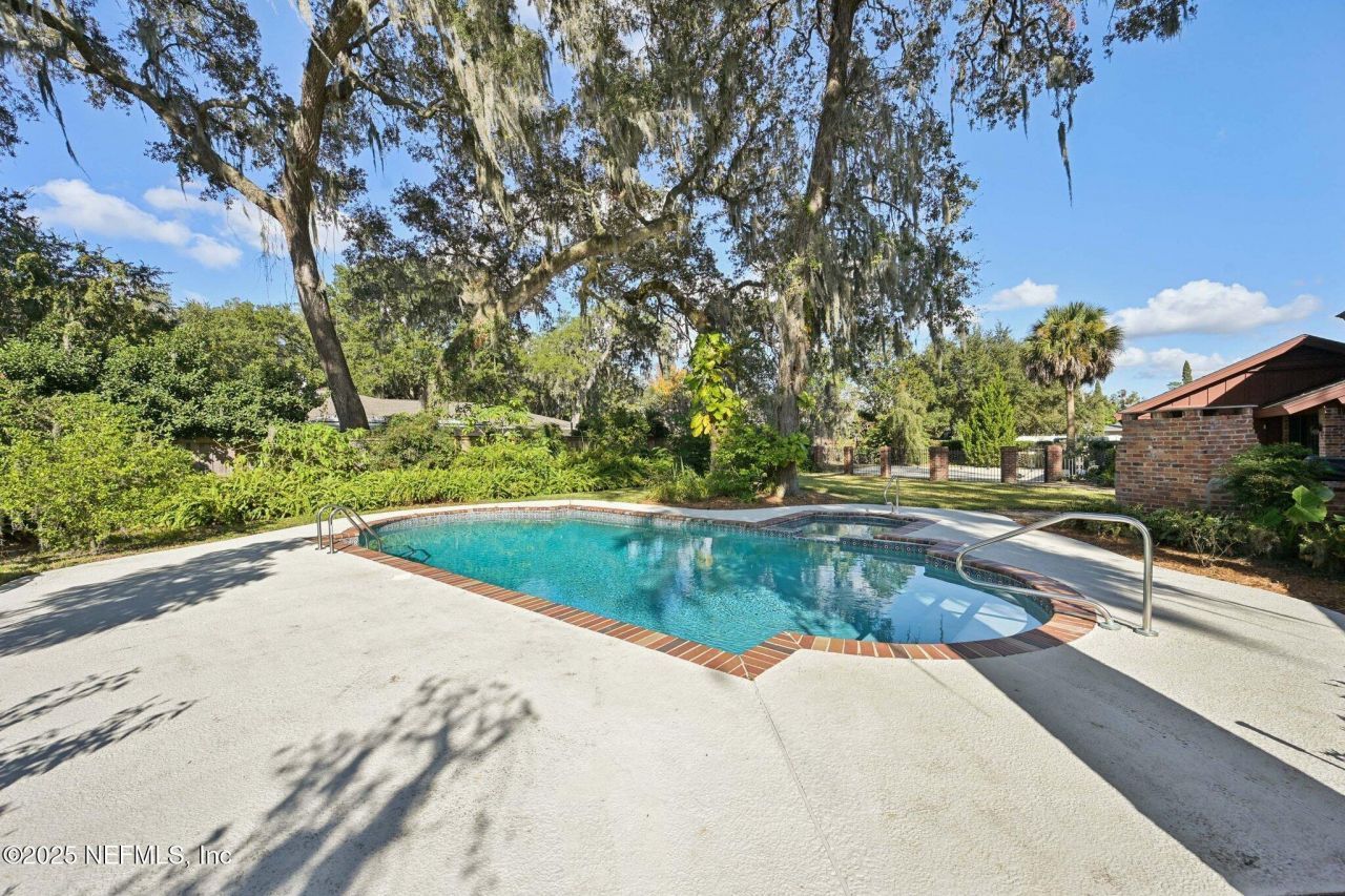 3707 Cathedral Oaks Place S, Jacksonville, FL 32217 Photo