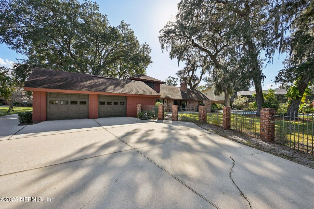 3707 Cathedral Oaks Place S, Jacksonville, FL 32217 Photo