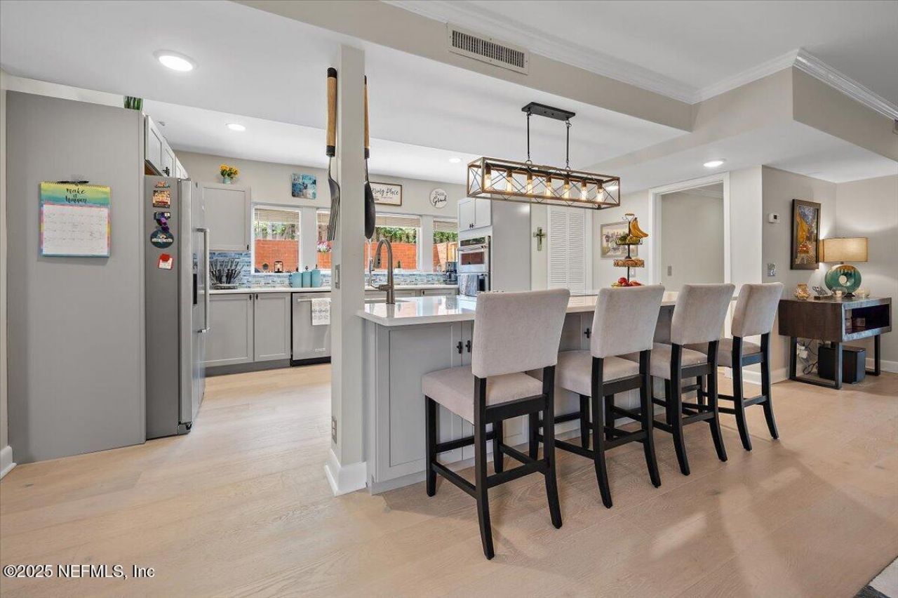 5200 San Jose Boulevard, Unit 7, Jacksonville, FL 32207 Photo