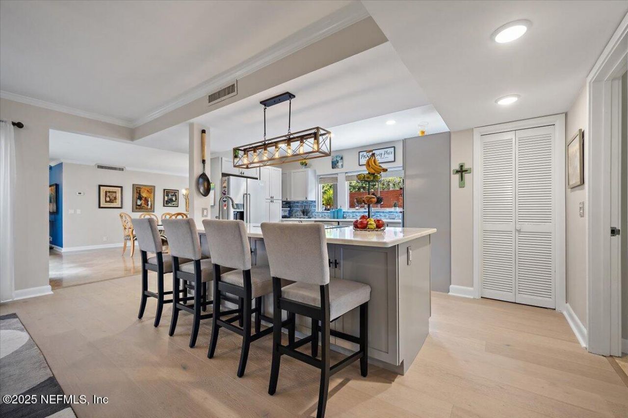 5200 San Jose Boulevard, Unit 7, Jacksonville, FL 32207 Photo