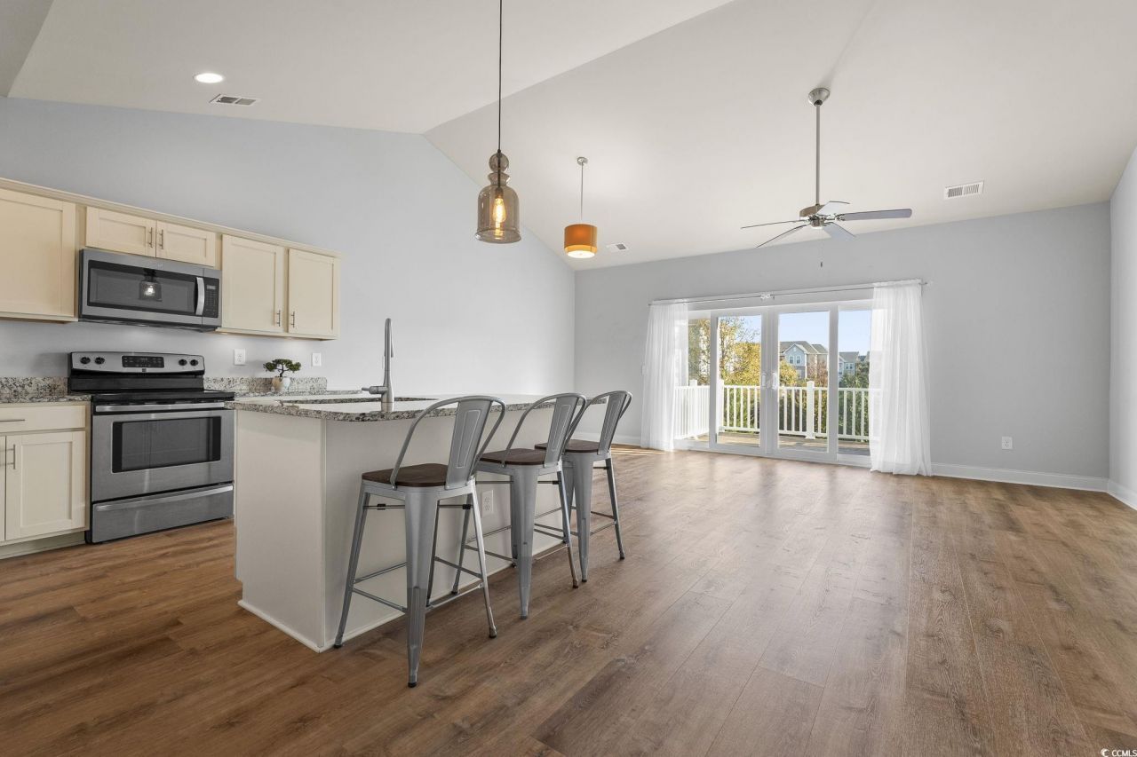 100 Villa Mar Dr. Photo 7