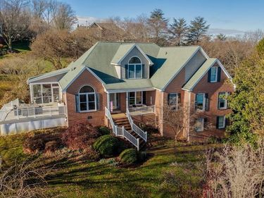 3945 TRAVELER RD, ROCKINGHAM, VA 22801