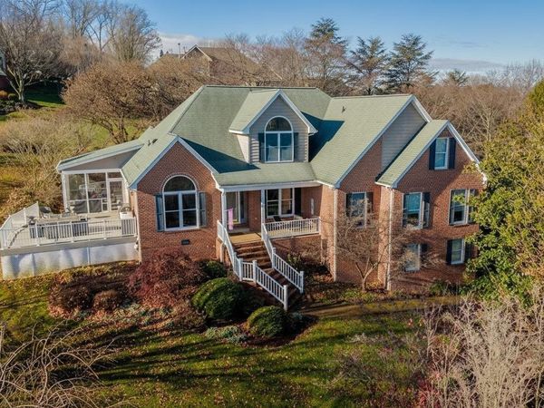 3945 TRAVELER RD, ROCKINGHAM, VA 22801