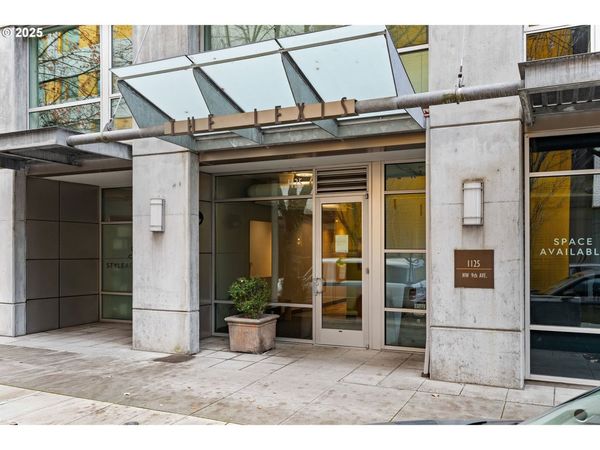1125 NW 9TH AVE, Unit 517, Portland, OR 97209