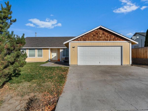 311 Geneva Street, Culver, OR 97734