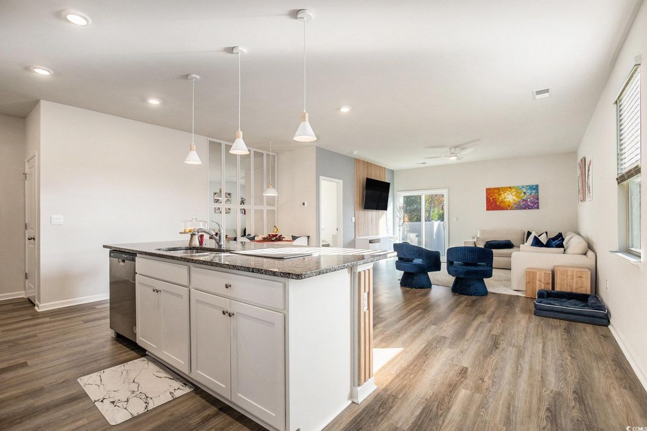 1226 Sennema Circle Photo 12