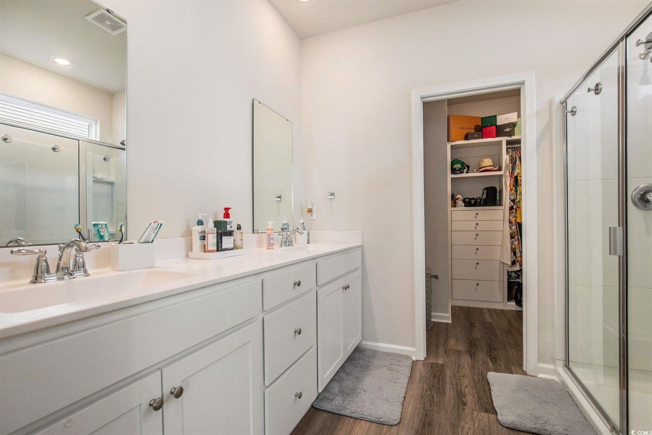 1226 Sennema Circle Photo 19