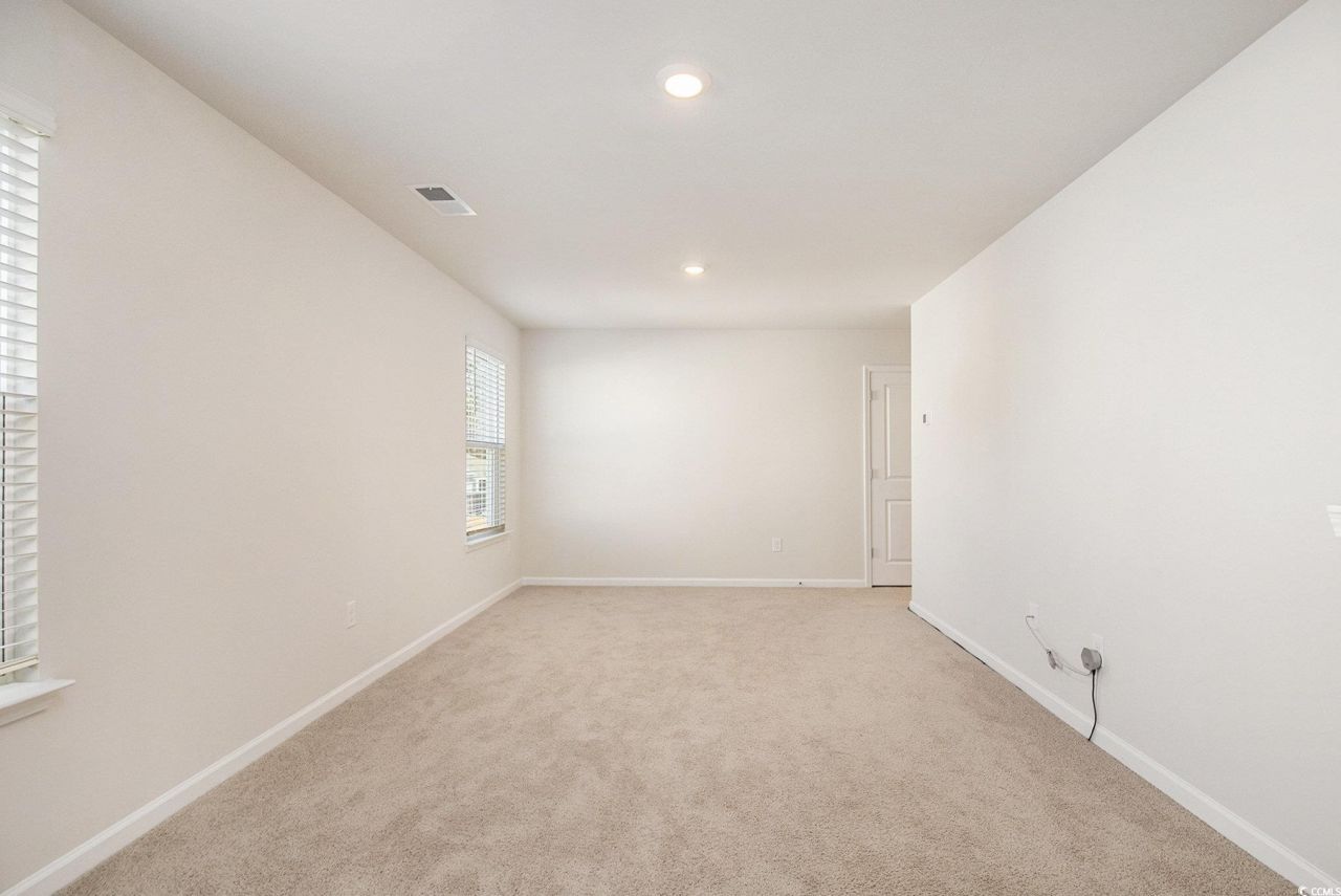 1226 Sennema Circle Photo 21