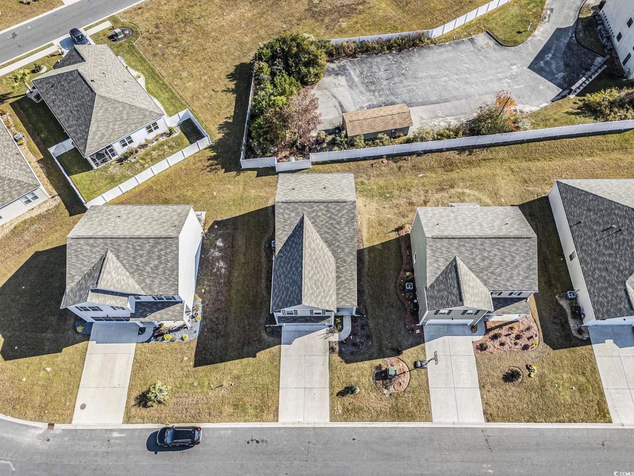 1226 Sennema Circle Photo 34