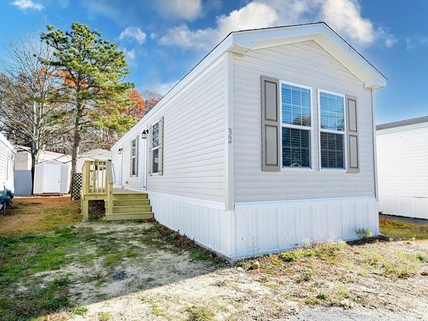 3040 Cranberry Hwy, Unit 32, Wareham, MA 02538