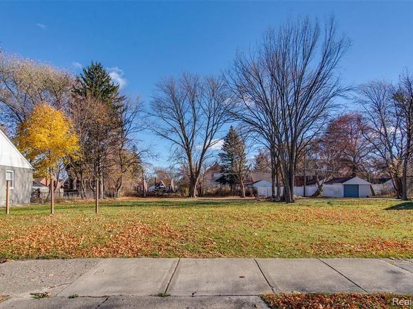 11688 Wayburn Street, Detroit, MI 48224
