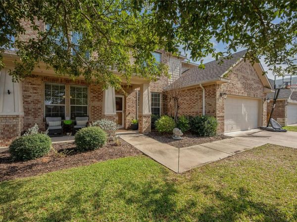1004 Wallin Farms CV, Hutto, TX 78634