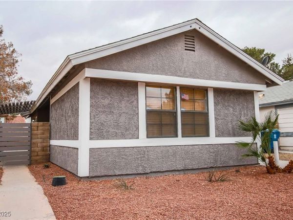 7399 Topeka Drive, Las Vegas, NV 89147