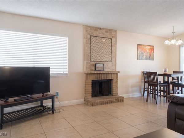 7250 Hardtack Circle, Las Vegas, NV 89119