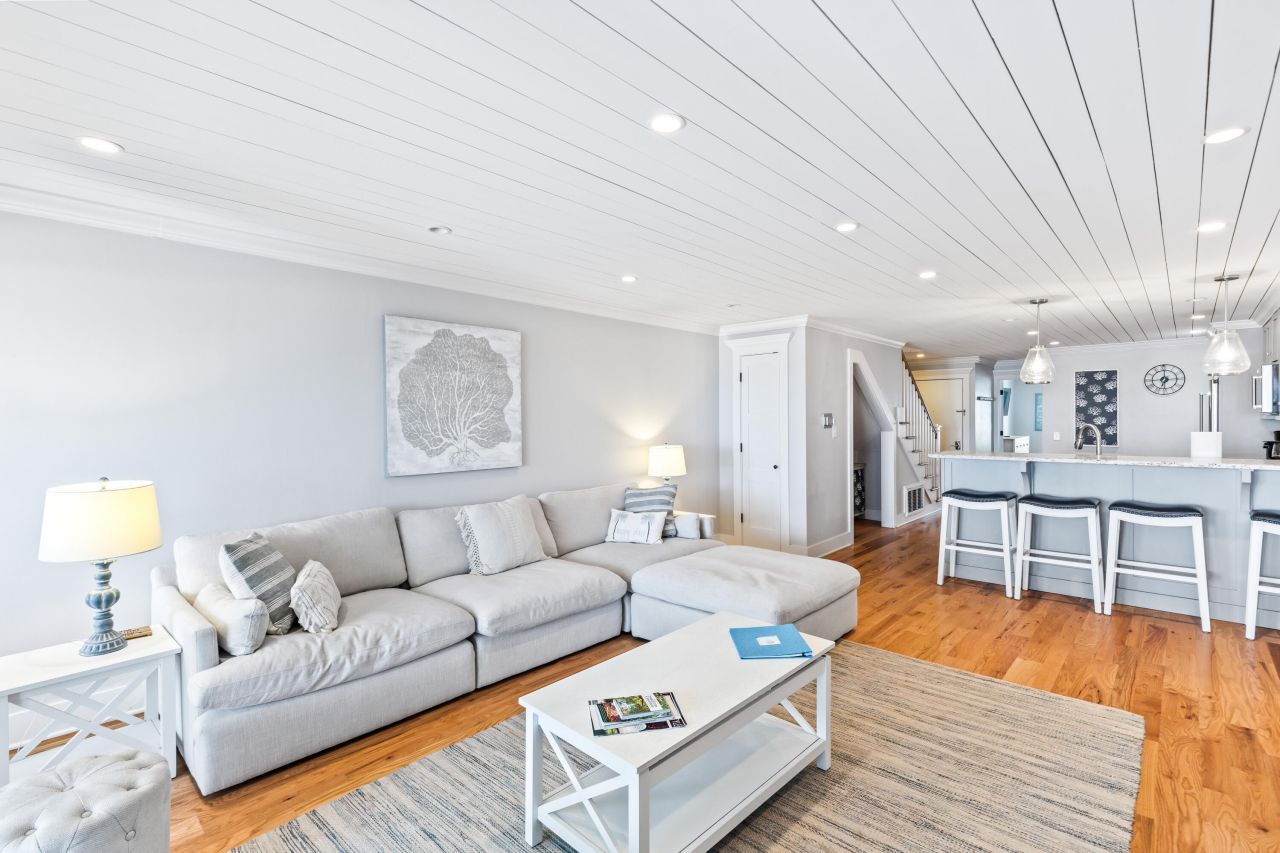 6400 Palmetto Drive Photo 14