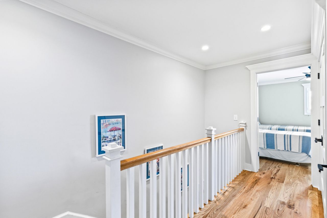 6400 Palmetto Drive Photo 18