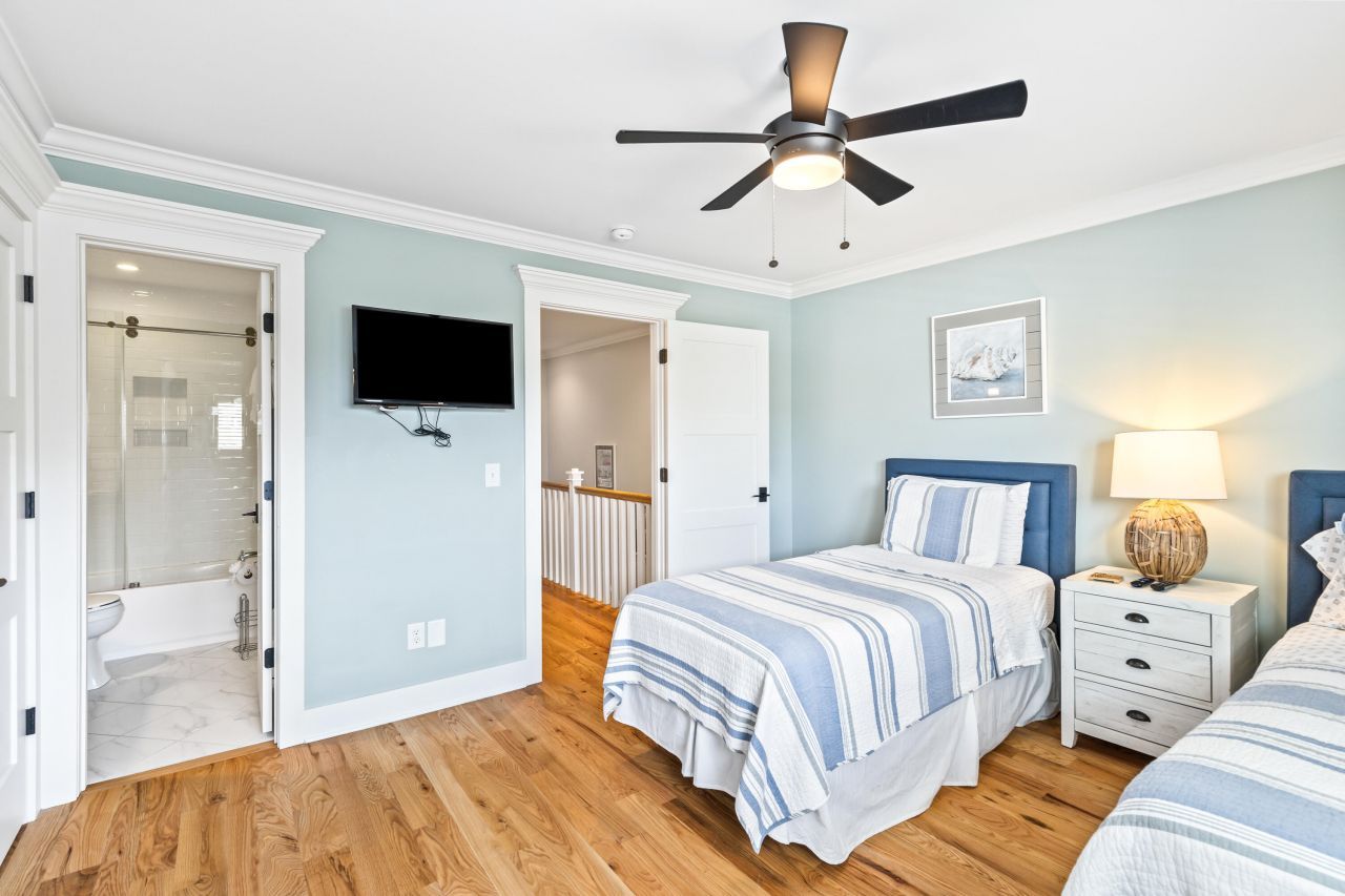 6400 Palmetto Drive Photo 26