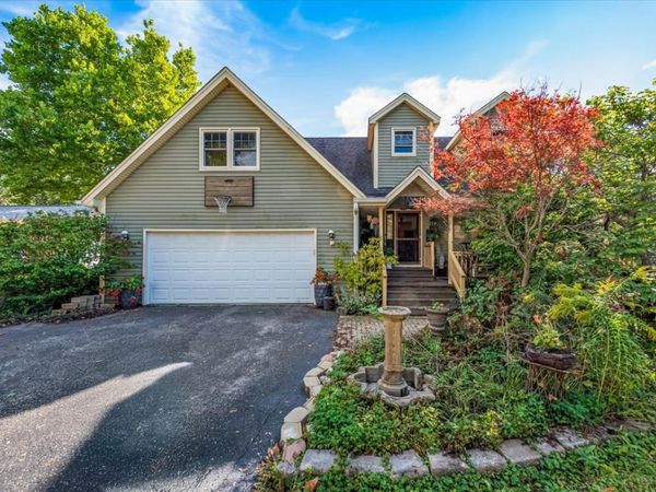 31 W Harrison Road, Lombard, IL 60148