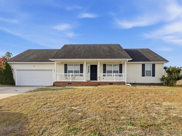 2248 Cliff Swallow Drive, Fayetteville, NC 28306