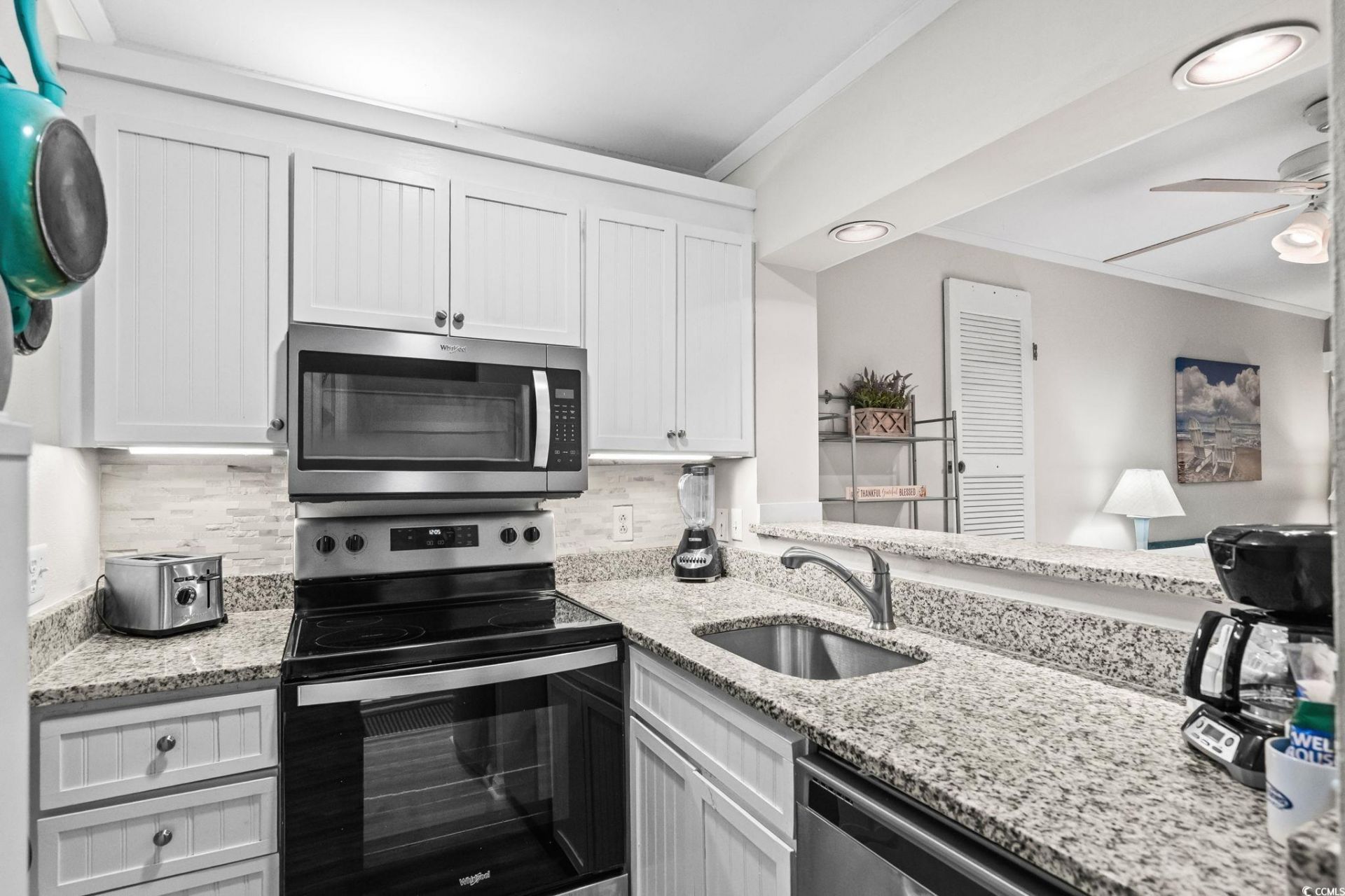 415 Ocean Creek Dr. Photo 13