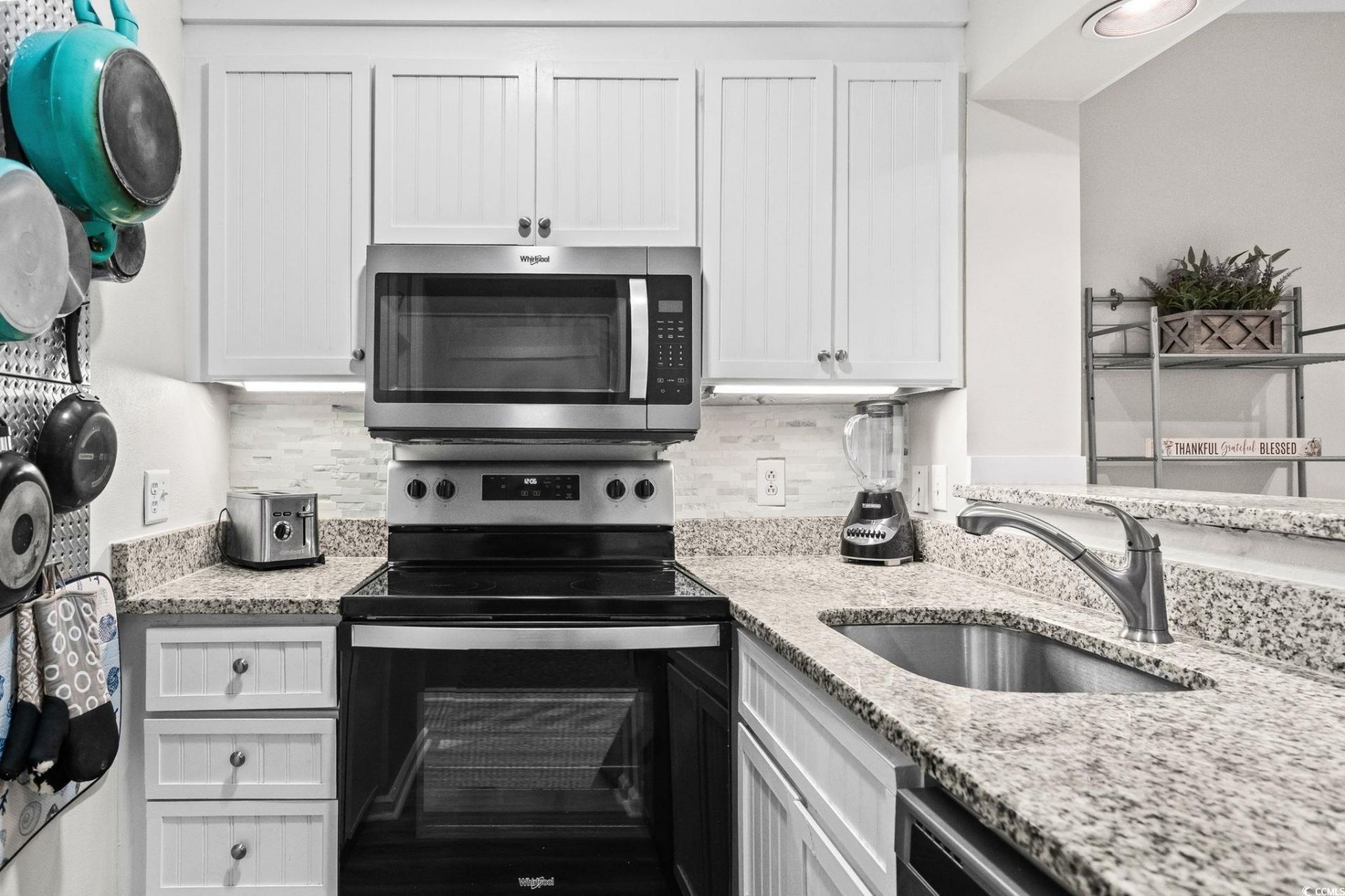 415 Ocean Creek Dr. Photo 16