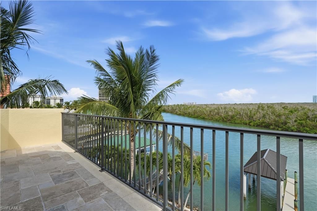 26353 Hickory Blvd, Bonita Springs, FL 34134 Photo