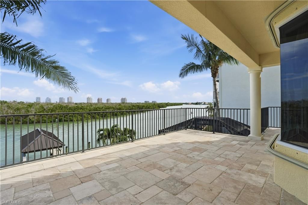 26353 Hickory Blvd, Bonita Springs, FL 34134 Photo