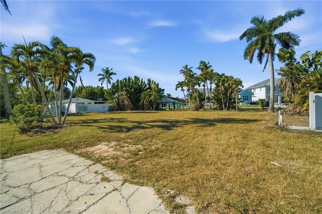 1138 Christopher Ct, Naples, FL 34104 Photo