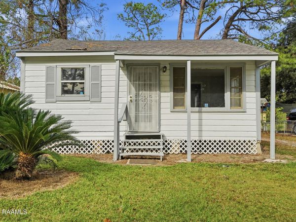 111 Clara Street, Lafayette, LA 70501