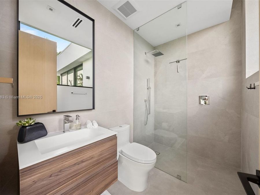 Property Image 73