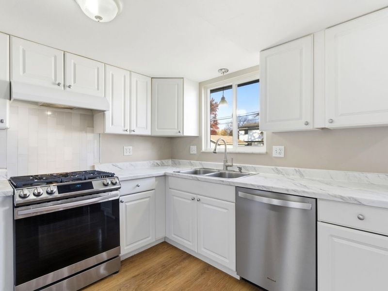 1268 Kildale Court, Columbus, OH 43229 Photo 10